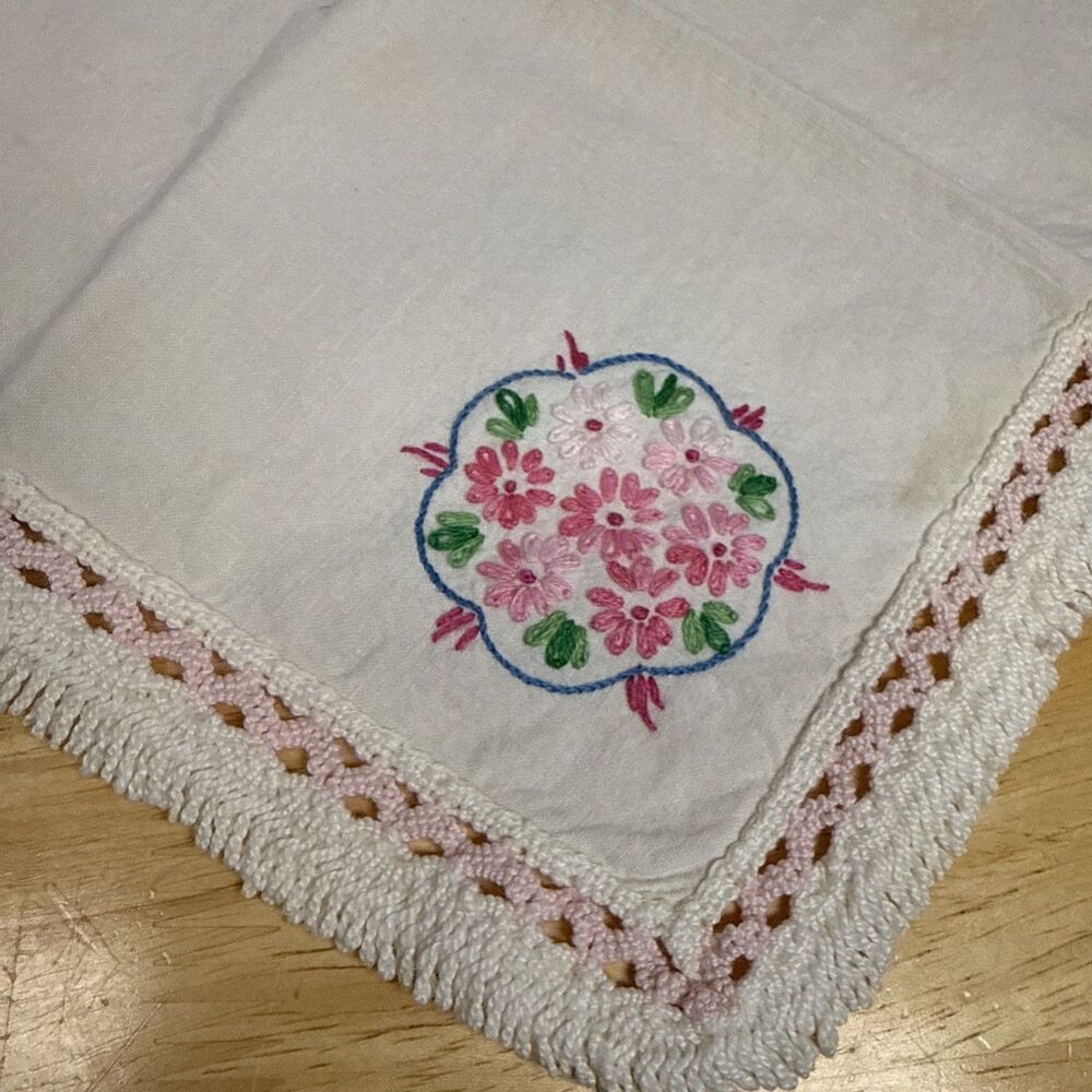 Vintage Hand Embroidered Floral Dresser End Table Scarf 10”x10” - Picture 2 of 7